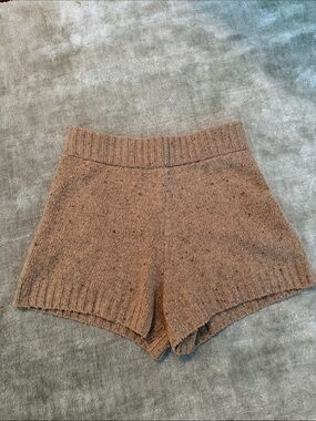Cozy Knit High-Waist Women's Shorts in Brown